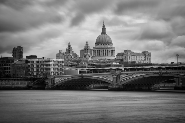  Black and white photograph of st Pauls Cathedral and Blackfriars Bridge