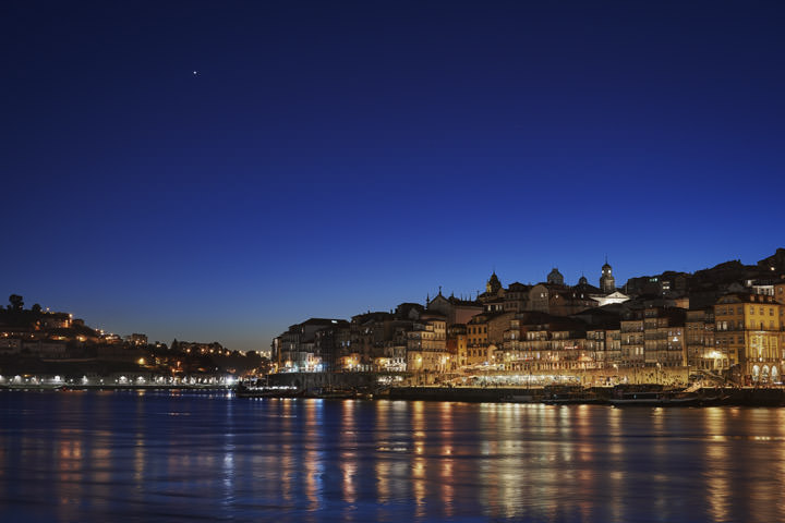 Photograph of Porto at Night 2